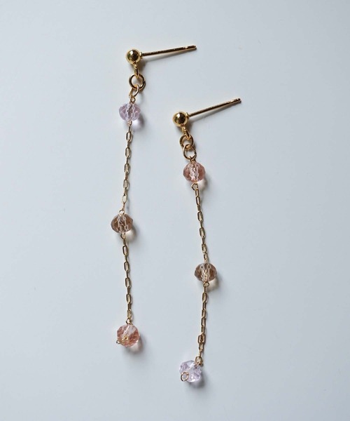 CERCA（チェルカ）の「saran jewelry/3つのガラスビーズ チェーン ピアス/アレルギー対応（ピアス（両耳用）・レディース・クリア/ホワイト×ブルー/ブラック/ピンク系その他・FREE）」の14枚目の写真