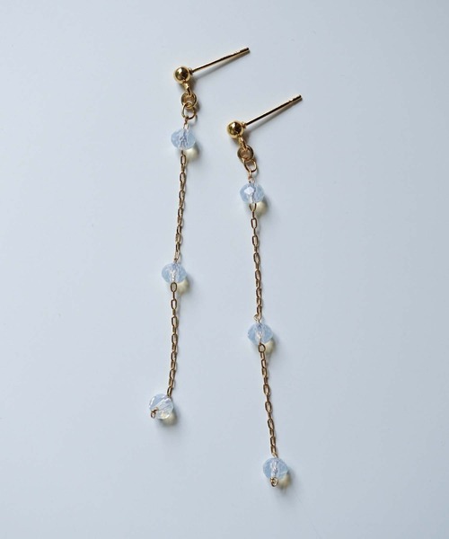 CERCA（チェルカ）の「saran jewelry/3つのガラスビーズ チェーン ピアス/アレルギー対応（ピアス（両耳用）・レディース・クリア/ホワイト×ブルー/ブラック/ピンク系その他・FREE）」の10枚目の写真