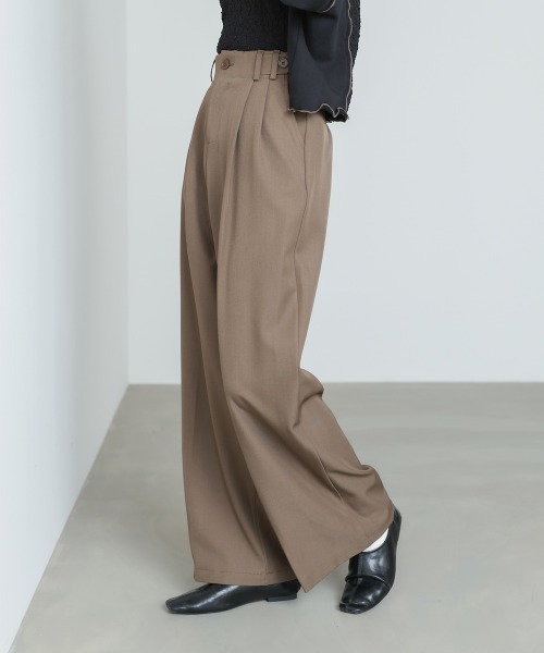 Bab（バブ）の「【S・Mサイズ展開】ツータックパンツ（スラックス・レディース・ベージュ/ブラウン/ブラック・S/M）」の19枚目の写真