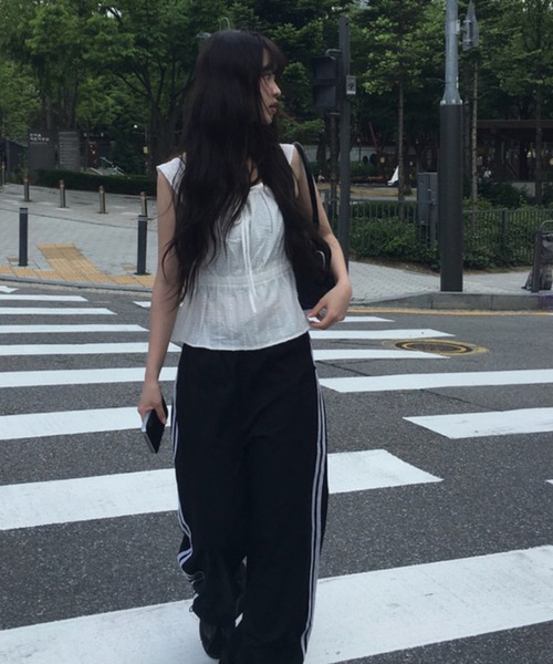 anyonemore(エニワンモア)の「anyonemore(エニワンモア)/サイドレースライン ドローストリング トラック トレーニング パンツ/Dove Line Track Training Pants(その他パンツ・レディース・ベージュ/ネイビー/ブラック・FREE)」の13枚目の写真