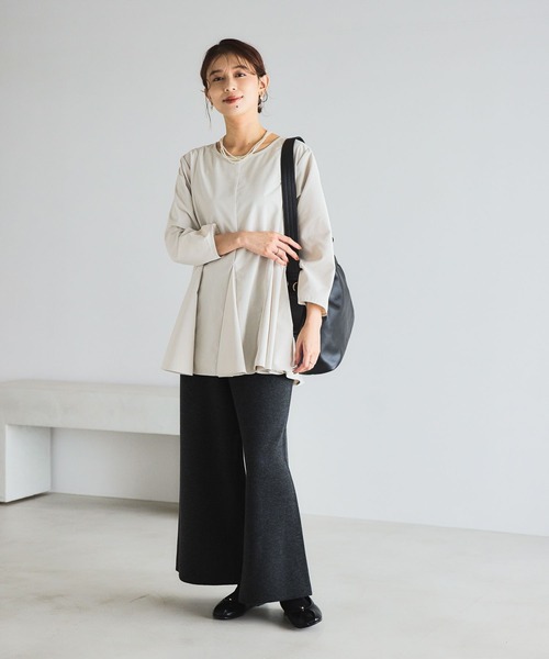 studio CLIP（スタディオクリップ）の「フレアヘムチュニックブラウス《オケージョン2025AW》（シャツ/ブラウス・レディース・ベージュ系その他/オフホワイト/ブラック・FREE）」の18枚目の写真