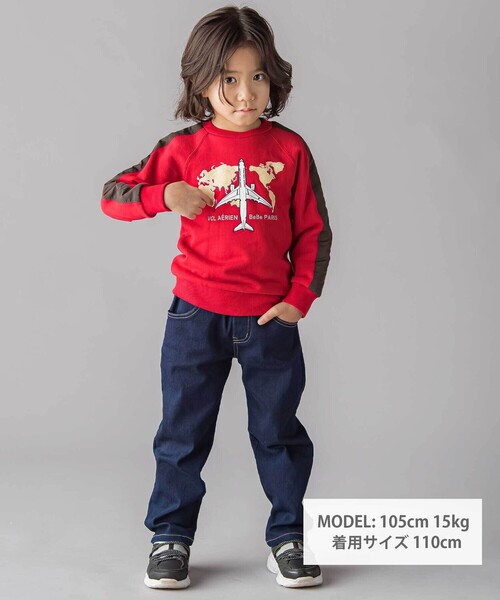 BeBe（ベベ）の「【JALコラボ】飛行機刺しゅう袖切り替えラグラントレーナー（スウェット・キッズ・レッド/ネイビー・130cm/120cm/100cm/110cm）」の9枚目の写真