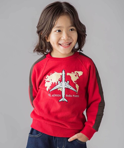BeBe（ベベ）の「【JALコラボ】飛行機刺しゅう袖切り替えラグラントレーナー（スウェット・キッズ・レッド/ネイビー・130cm/120cm/100cm/110cm）」の10枚目の写真