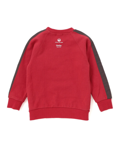 BeBe（ベベ）の「【JALコラボ】飛行機刺しゅう袖切り替えラグラントレーナー（スウェット・キッズ・レッド/ネイビー・130cm/120cm/100cm/110cm）」の15枚目の写真