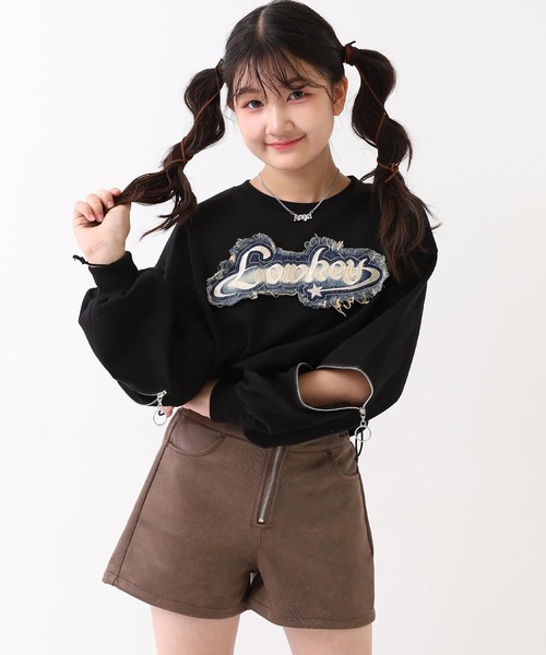 ANAP GiRL(アナップガール)の「デニムワッペン 袖ジップ クロップド スウェット(スウェット・キッズ・ブラック/ライトグレー/レッド・XS/S/M)」の2枚目の写真