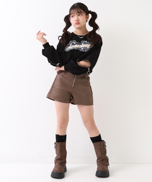 ANAP GiRL(アナップガール)の「デニムワッペン 袖ジップ クロップド スウェット(スウェット・キッズ・ブラック/ライトグレー/レッド・XS/S/M)」の6枚目の写真