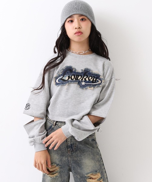 ANAP GiRL(アナップガール)の「デニムワッペン 袖ジップ クロップド スウェット(スウェット・キッズ・ブラック/ライトグレー/レッド・XS/S/M)」の11枚目の写真