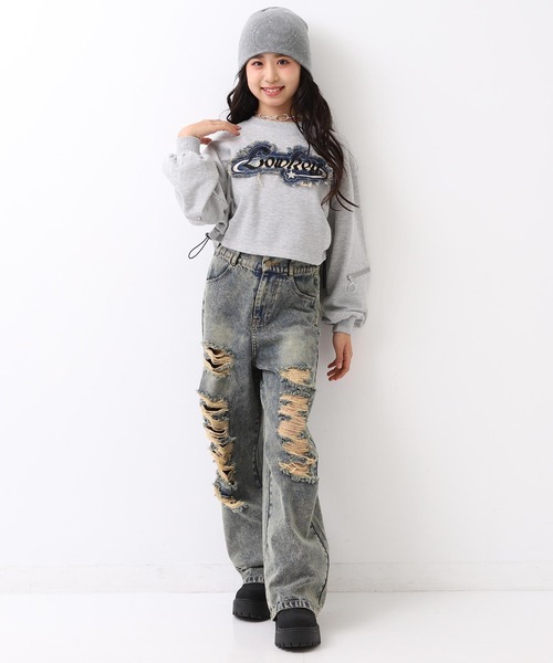 ANAP GiRL(アナップガール)の「デニムワッペン 袖ジップ クロップド スウェット(スウェット・キッズ・ブラック/ライトグレー/レッド・XS/S/M)」の7枚目の写真