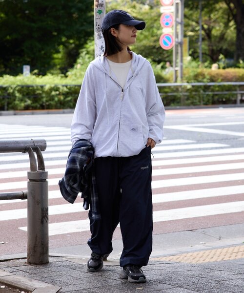 Franklin Climbing（フランクリンクライミング）の「【Franklin Climbing】ユニセックスビンテージスウェットジップフーディー（パーカー・メンズ・オリーブ/チャコールグレー/ライトグレー・MEDIUM/LARGE）」の14枚目の写真