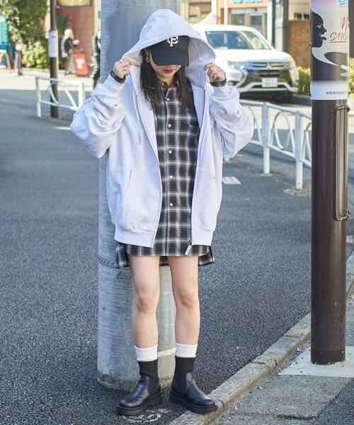 Franklin Climbing（フランクリンクライミング）の「【Franklin Climbing】ユニセックスビンテージスウェットジップフーディー（パーカー・メンズ・オリーブ/チャコールグレー/ライトグレー・MEDIUM/LARGE）」の16枚目の写真