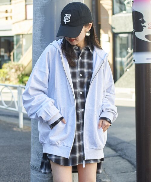 【美品】BRIEFINGポリエステルパーカー GERRY（ジェリー） パーカー 裏起毛 フルZIPパーカー メンズ