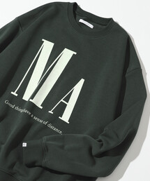 Firsthand | MA Firsthand/マ ファーストハンド MA プリントロゴ クルーネックスウェット / 裏毛 / リラックスフィット(スウェット)