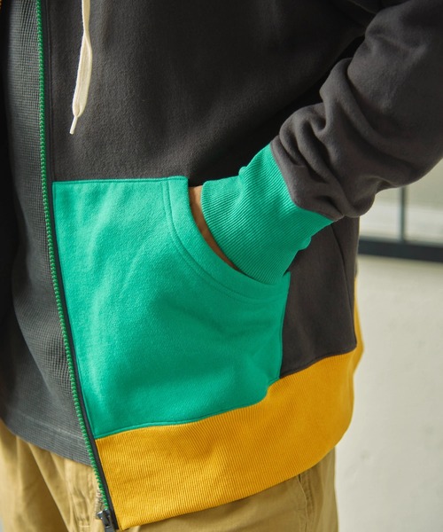 go slow caravan(ゴースローキャラバン)の「Duckster/ダックスター OJISAN刺繍マルチカラーフルジップパーカー(パーカー・メンズ・チャコールグレー/グレー/ブラック/ネイビー・X-LARGE/LARGE/MEDIUM)」の6枚目の写真