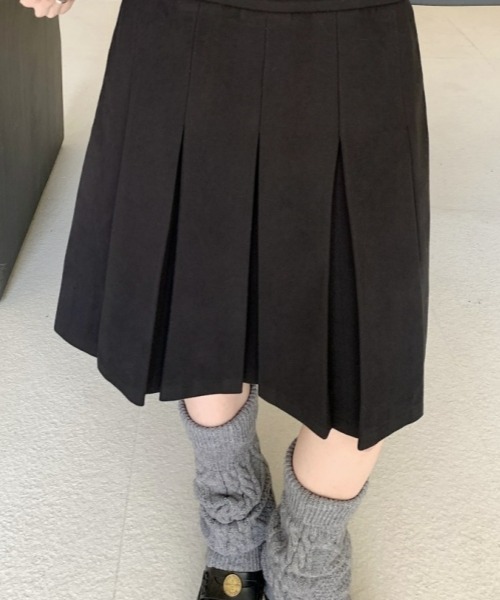 gossip!ロサンゼルス(ゴシップロサンゼルス)の「【Y2Kガーリー】レトロプリーツAラインスカート/ミディ丈(スカート・レディース・ダークグレー/ブラック・M/S/L)」の19枚目の写真