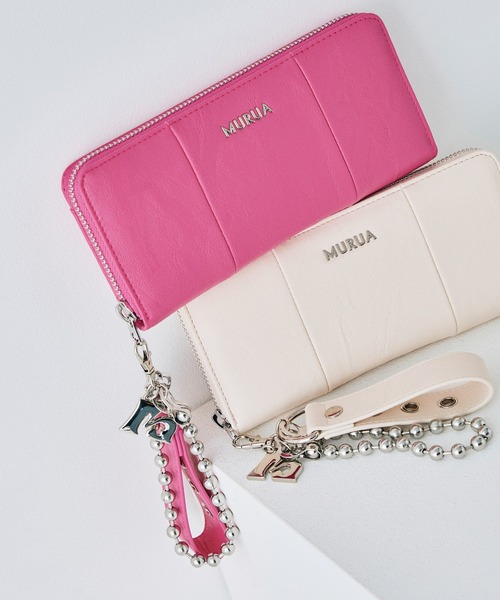 MURUA(ムルーア)の「MURUA(ムルーア)ラウンドファスナー長財布 MR-W1401 ベルトチャーム(財布・レディース・アイボリー/ブラック/ピンク・FREE)」の9枚目の写真