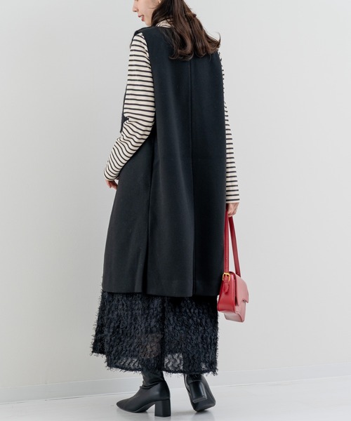 refinedworks（リファインドワークス）の「【refinedworks】きれいめ派 の方にオススメしたい ファー付きジレ！（ベスト・レディース・グレイッシュベージュ/ブラック・FREE）」の22枚目の写真