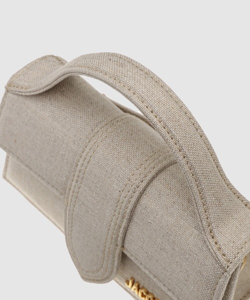 JACQUEMUS(ジャックムス)の「LE BAMBINO(ハンドバッグ・レディース・グレー・ONESIZE)」の8枚目の写真