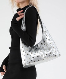 スタッズ」に該当するレディースのトートバッグ（シルバー/銀色系