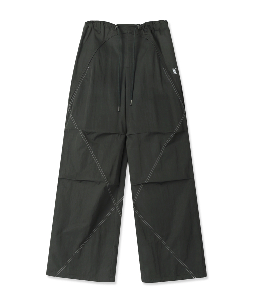 AVANDRESS(アバンドレス )の「ダイヤステッチタスランパンツ 2COL(スウェットパンツ・レディース・ブラック/チャコール・SMALL/MEDIUM)」の6枚目の写真
