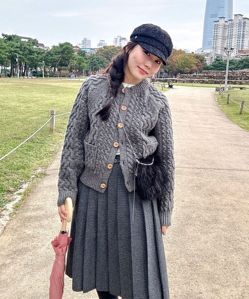 TTUDEMENT（トュードメント）の「CABLE CARDIGAN CHARCOAL（カーディガン/ボレロ・レディース・その他・FREE）」の8枚目の写真