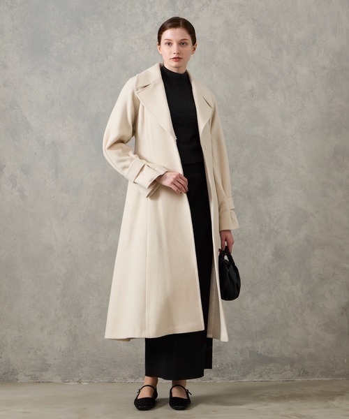 AIMER（エメ）の「RESCWOOL(R) モッサビッグカラーフィット&フレアベルテッドコート（その他アウター・レディース・アイボリー/ライトグレー/ブラウン・MEDIUM）」の8枚目の写真