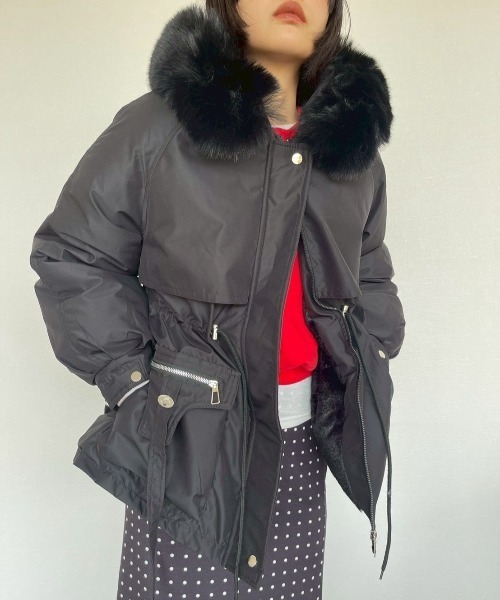 AMAIL（アマイル）の「Snowline Coat（ダウンジャケット/コート・レディース・ブラック/ベージュ・FREE）」の9枚目の写真