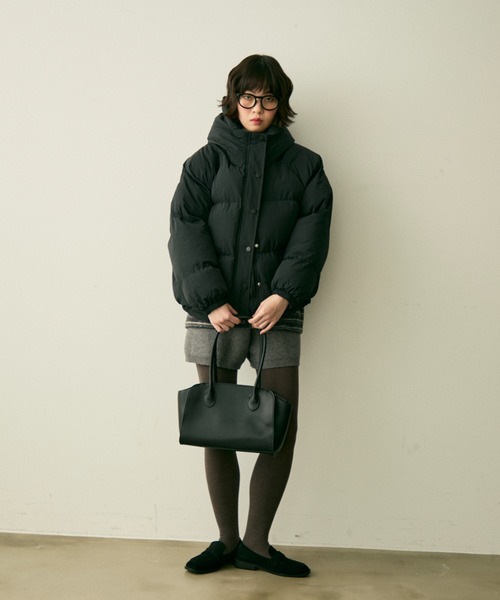 full/fill.(フルフィル)の「faux leather boston bag / フェイクレザーボストンバッグ(ボストンバッグ・レディース・ブラウン/ブラック・FREE)」の22枚目の写真