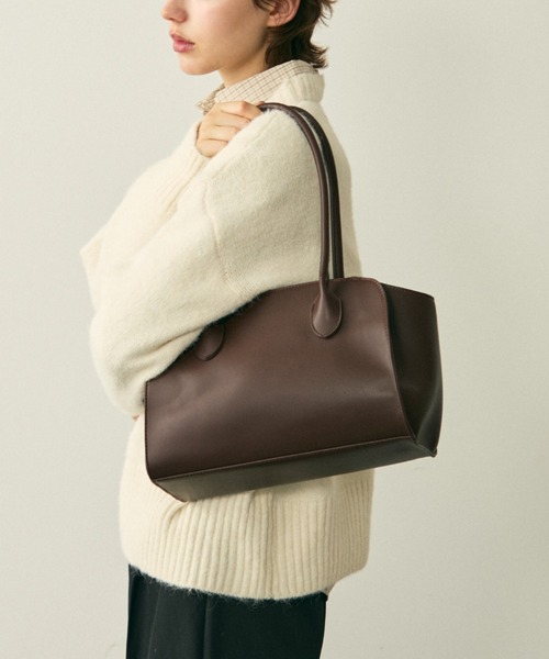 full/fill.(フルフィル)の「faux leather boston bag / フェイクレザーボストンバッグ(ボストンバッグ・レディース・ブラウン/ブラック・FREE)」の8枚目の写真