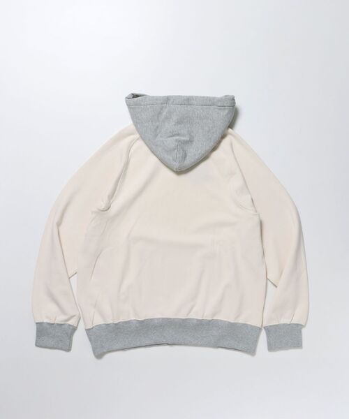 BEN DAVIS/WHITE LABEL(ベンデイビス ホワイトラベル)の「【BEN DAVIS(ベンデイビス)】70’S FIT AFTER HOODIE / ビッグシルエット プルオーバー フーディ 裏毛 ワッフル 短丈(パーカー・メンズ・オフホワイト/グレー/レッド/ブラック・X-LARGE/LARGE/MEDIUM)」の11枚目の写真