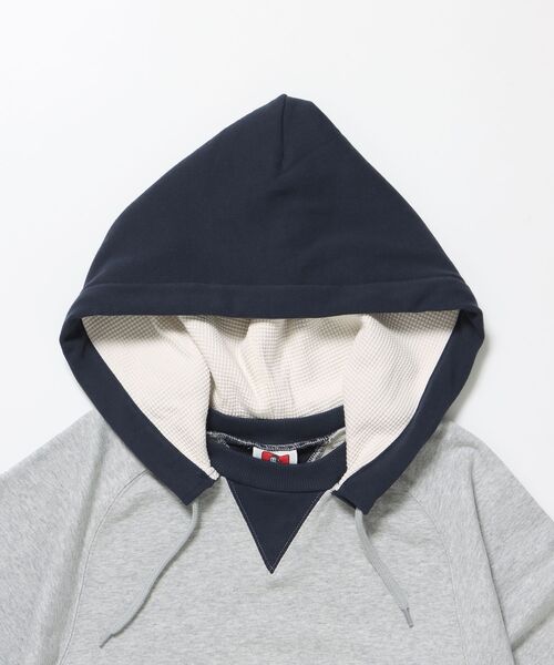 BEN DAVIS/WHITE LABEL(ベンデイビス ホワイトラベル)の「【BEN DAVIS(ベンデイビス)】70’S FIT AFTER HOODIE / ビッグシルエット プルオーバー フーディ 裏毛 ワッフル 短丈(パーカー・メンズ・オフホワイト/グレー/レッド/ブラック・X-LARGE/LARGE/MEDIUM)」の17枚目の写真