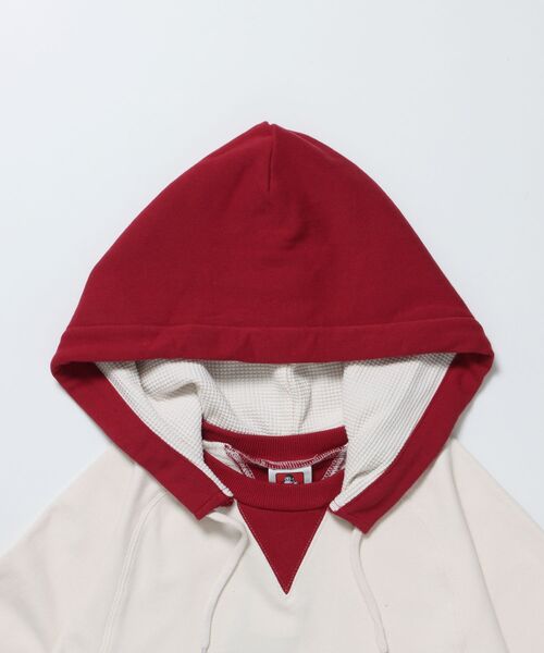 BEN DAVIS/WHITE LABEL(ベンデイビス ホワイトラベル)の「【BEN DAVIS(ベンデイビス)】70’S FIT AFTER HOODIE / ビッグシルエット プルオーバー フーディ 裏毛 ワッフル 短丈(パーカー・メンズ・オフホワイト/グレー/レッド/ブラック・X-LARGE/LARGE/MEDIUM)」の22枚目の写真
