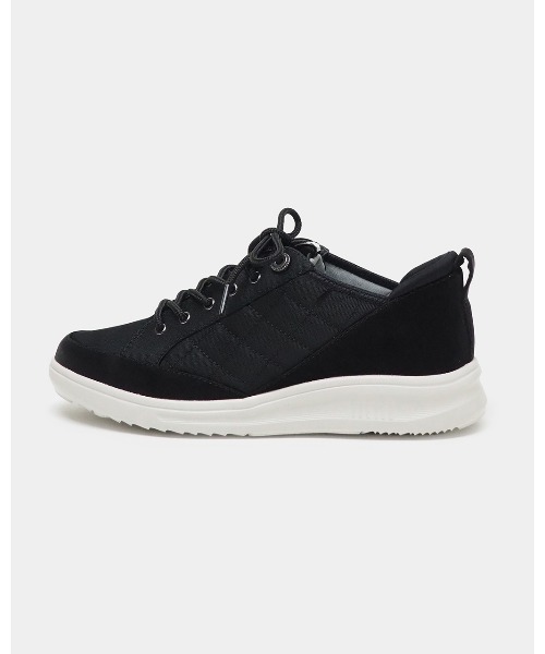 fitfit(フィットフィット)の「ソフトキルトLITEスニーカー(スニーカー・レディース・ブラック/ピンクベージュ・21.5cm/24.5cm/22cm/22.5cm/23cm/23.5cm/24cm/25.0cm/25.5cm)」の8枚目の写真