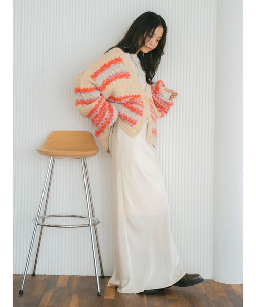Ungrid（アングリッド）の「ローゲージラメニットカーディガン（カーディガン/ボレロ・レディース・ブルー/オレンジ/ブラウン・FREE）」の12枚目の写真