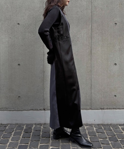 &g'aime(アンジェム)の「【&g'aime 】レースカットIラインワンピース Lace Cut I-Line Dress(ワンピース・レディース・チャコールグレー/ブラック・FREE)」の18枚目の写真