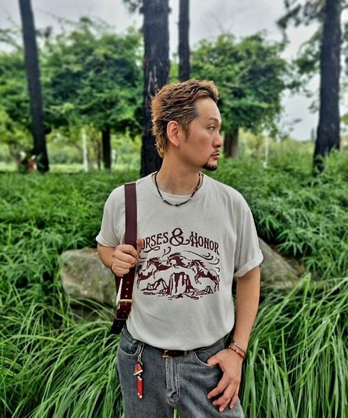 RUSTICCLUB(ラスティッククラブ)の「VINTAGE INSPIRED H&H T-SHIRT_LIGHT GREY(Tシャツ/カットソー・レディース・その他・SMALL/MEDIUM/LARGE)」の3枚目の写真