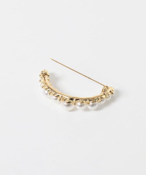 URBAN RESEARCH（アーバンリサーチ）の「decor『デコール』　Broach curve pearl（ブローチ/コサージュ・レディース・ホワイト系その他・-）」の7枚目の写真