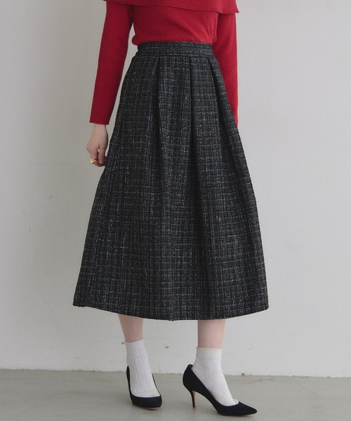 &. NOSTALGIA（アンドドットノスタルジア）の「ツイードタックフレアスカート（スカート・レディース・ブラック/オフホワイト/ブルー・M）」の17枚目の写真