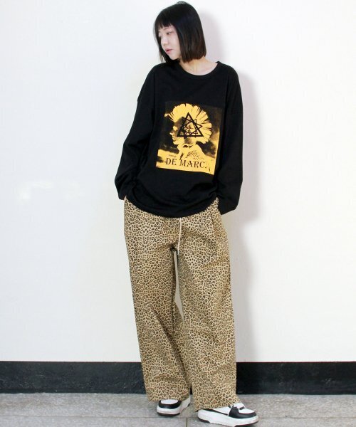 DEMARC(ドゥマーク)の「サイドワンタックレオパードリアルワイドパンツキャメル(その他パンツ・レディース・その他・MEDIUM/LARGE)」の2枚目の写真