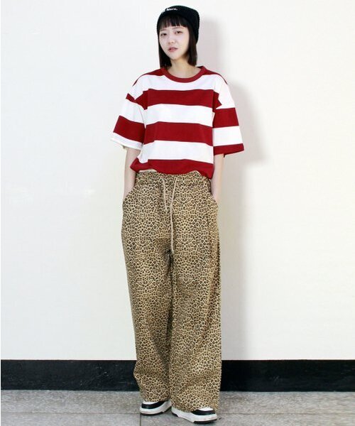 DEMARC(ドゥマーク)の「サイドワンタックレオパードリアルワイドパンツキャメル(その他パンツ・レディース・その他・MEDIUM/LARGE)」の6枚目の写真
