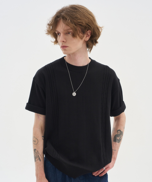 Soft‑curve round‑neck поло‑футболка с коротким рукавом — черный