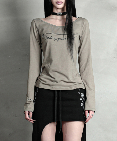 DARLING, YOU'RE BAD(ダーリンユーアーバッド)の「UNZIPPED LOGO T-SHIRT (Cursive ver.) #KHAKI(Tシャツ/カットソー・レディース・その他・FREE)」の1枚目の写真