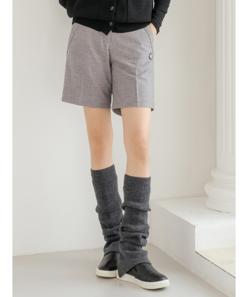 NITINA(ニティナ)の「ウールブレンドクラシックハーフパンツ L/GR(スラックス・レディース・ライトグレー・SMALL/MEDIUM/LARGE)」の1枚目の写真