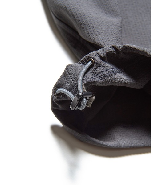 SOPHNET.(ソフネット)の「4WAY STRETCH POLO(ポロシャツ・メンズ・グレー/ネイビー/ブラック・5/4/3/2/1)」の13枚目の写真