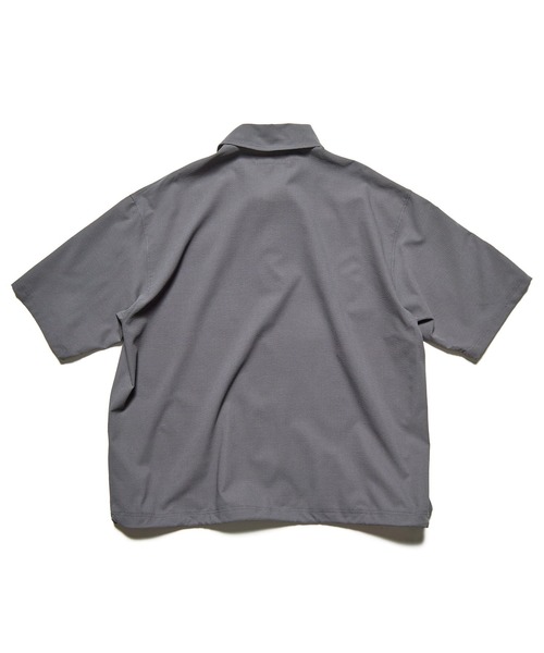 SOPHNET.(ソフネット)の「4WAY STRETCH POLO(ポロシャツ・メンズ・グレー/ネイビー/ブラック・5/4/3/2/1)」の11枚目の写真