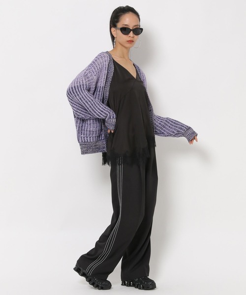 HEREIAM（ヘレイアム）の「【HEREIAM】シーズンレス/ドロストレースサテンキャミ（キャミソール・レディース・ブラック/ナチュラル・FREE）」の14枚目の写真