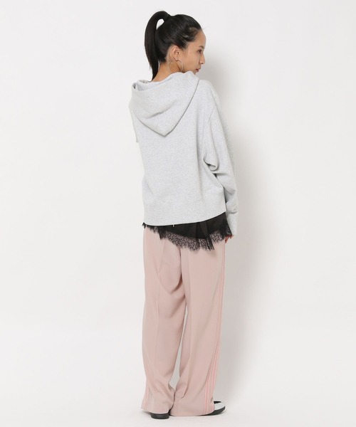 HEREIAM（ヘレイアム）の「【HEREIAM】シーズンレス/ドロストレースサテンキャミ（キャミソール・レディース・ブラック/ナチュラル・FREE）」の18枚目の写真