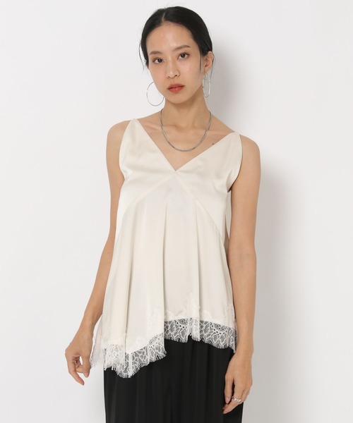 HEREIAM（ヘレイアム）の「【HEREIAM】シーズンレス/ドロストレースサテンキャミ（キャミソール・レディース・ブラック/ナチュラル・FREE）」の3枚目の写真