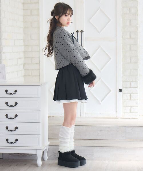 ems excite（エムズエキサイト）の「ファー付中綿リボンJK（ノーカラージャケット・レディース・グレー系その他/ブラック・FREE）」の7枚目の写真