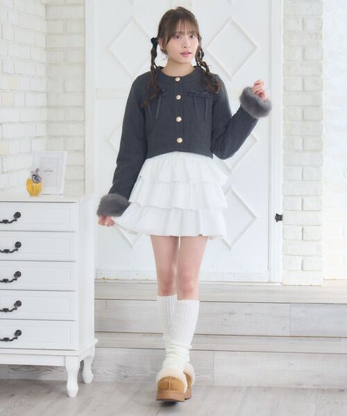 ems excite（エムズエキサイト）の「ファー付中綿リボンJK（ノーカラージャケット・レディース・グレー系その他/ブラック・FREE）」の14枚目の写真