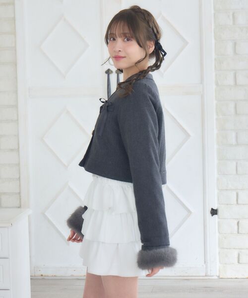 ems excite（エムズエキサイト）の「ファー付中綿リボンJK（ノーカラージャケット・レディース・グレー系その他/ブラック・FREE）」の22枚目の写真